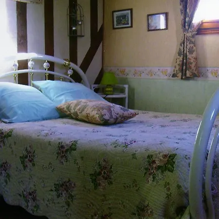 Chez Corinne Bed & Breakfast Fourneville